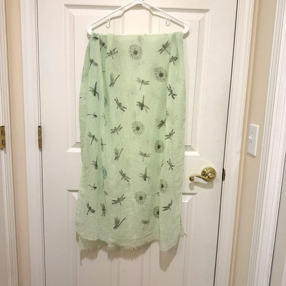 Lightweight Light Green Scarf With Dragonflies And Flowers  27